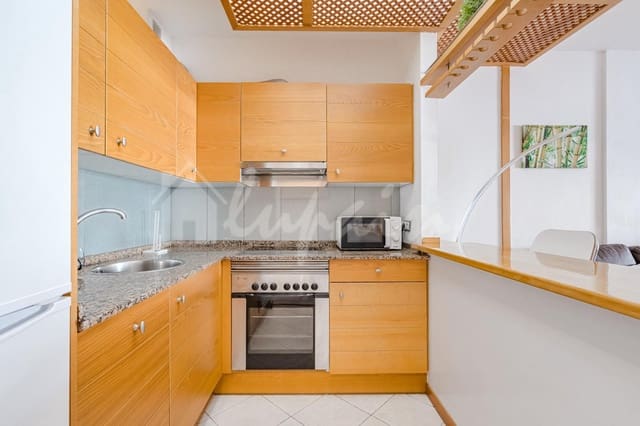 3 quarto Apartamento para venda em Playa Paraiso, Adeje com piscina - 425 000 € (Ref: 9337117)