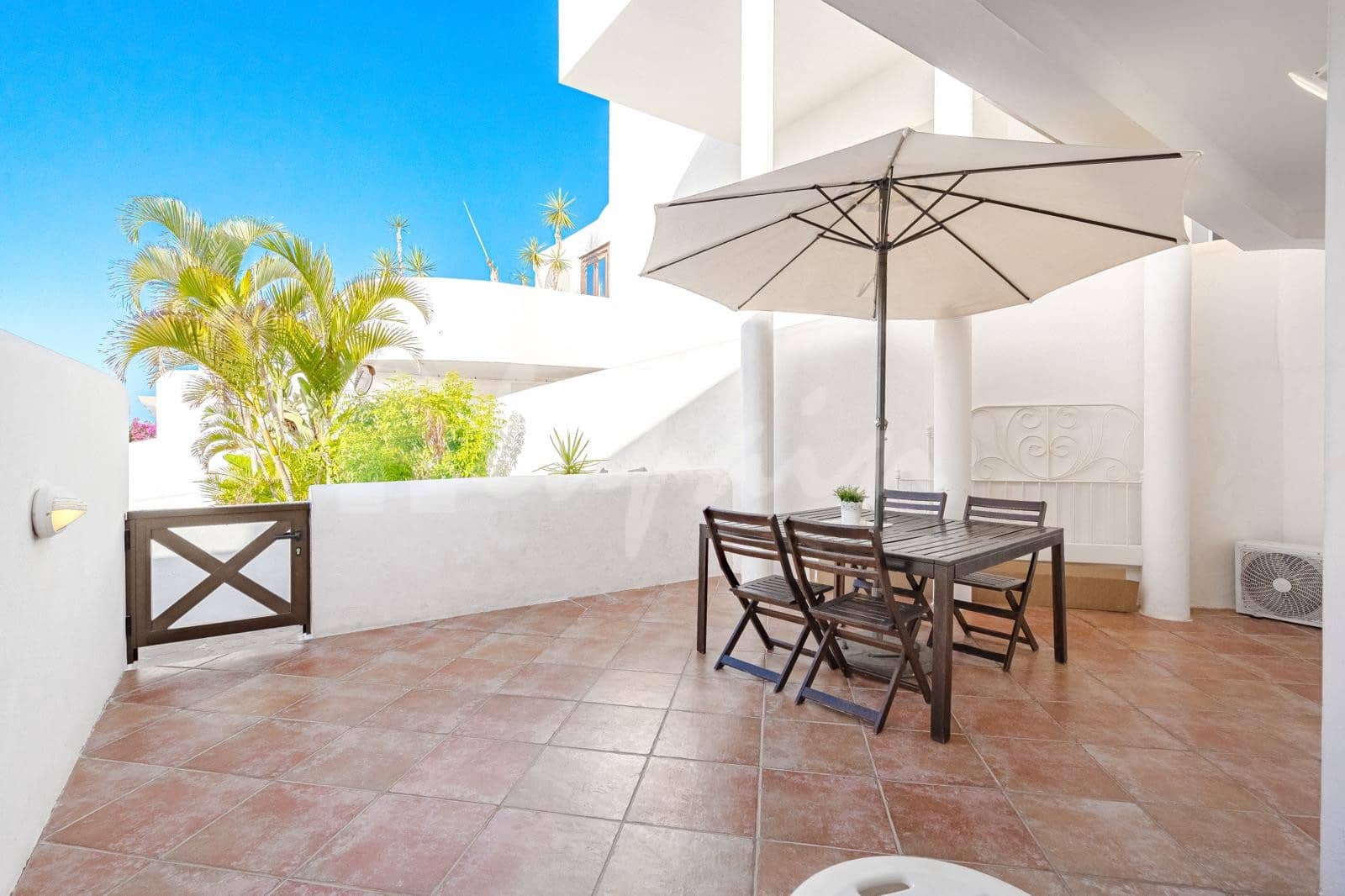 3 bedroom Apartment for sale in Playa Paraiso with pool garage - € 425,000 (Ref: 9337117)