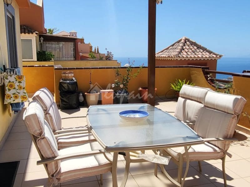2 bedroom Apartment for sale in Torviscas with pool - € 395,000 (Ref: 9337120)