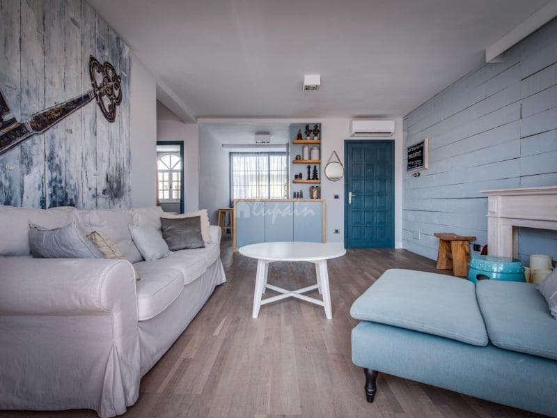 2 bedroom Penthouse for sale in Torviscas with pool - € 367,500 (Ref: 9337121)