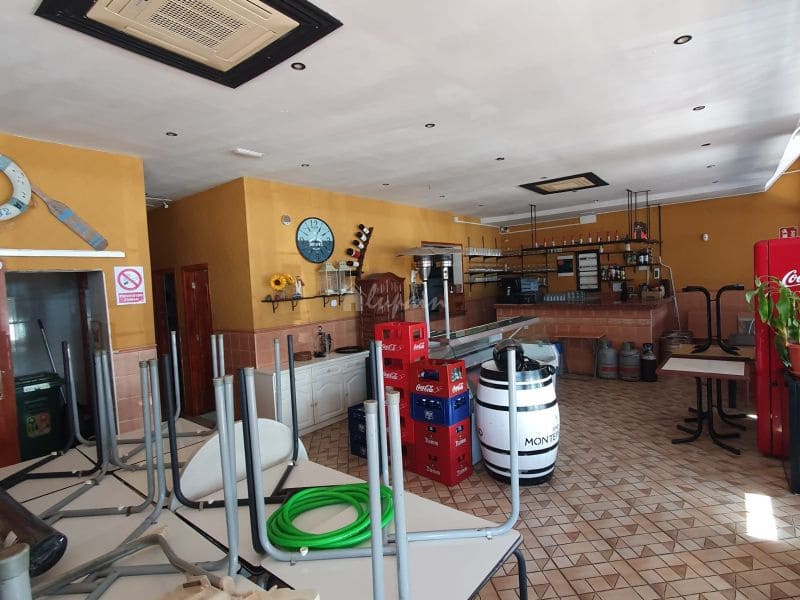 Business for sale in Costa del Silencio - € 299,000 (Ref: 9337122)