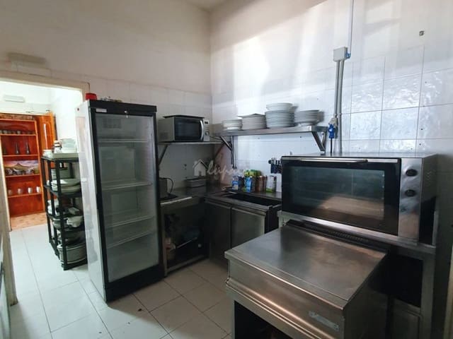 Virksomhed til salg i Costa del Silencio, Arona - € 299.000 (Ref: 9337122)