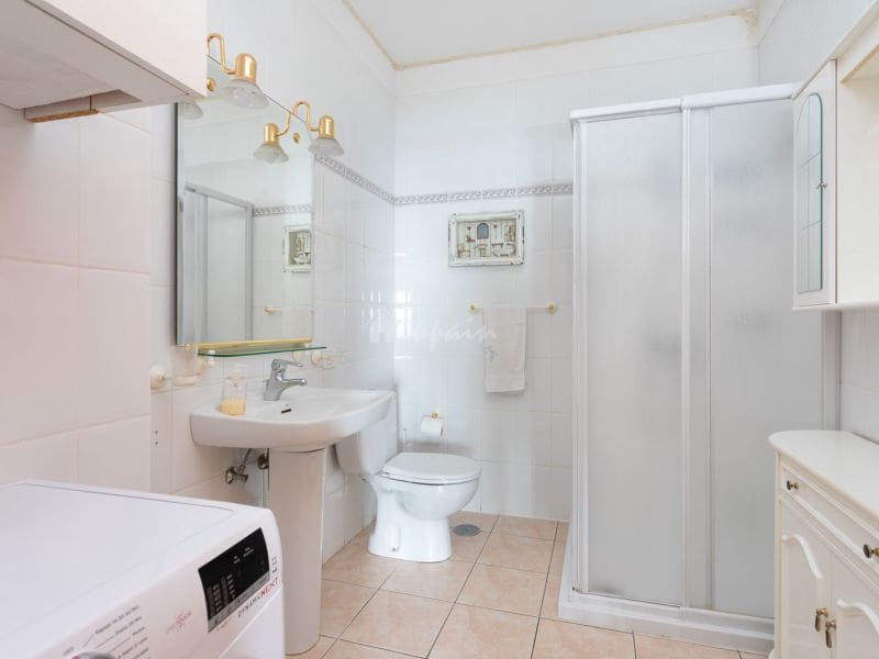 3 bedroom Apartment for sale in Costa del Silencio with pool - € 450,000 (Ref: 9337124)