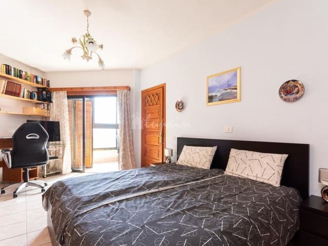 3 soveværelse Lejlighed til salg i Costa del Silencio, Arona med swimmingpool - € 450.000 (Ref: 9337124)