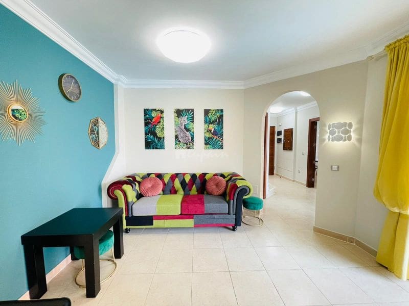 Chalet de 4 habitaciones en Los Cristianos en venta con piscina - 795.000 € (Ref: 9337126)