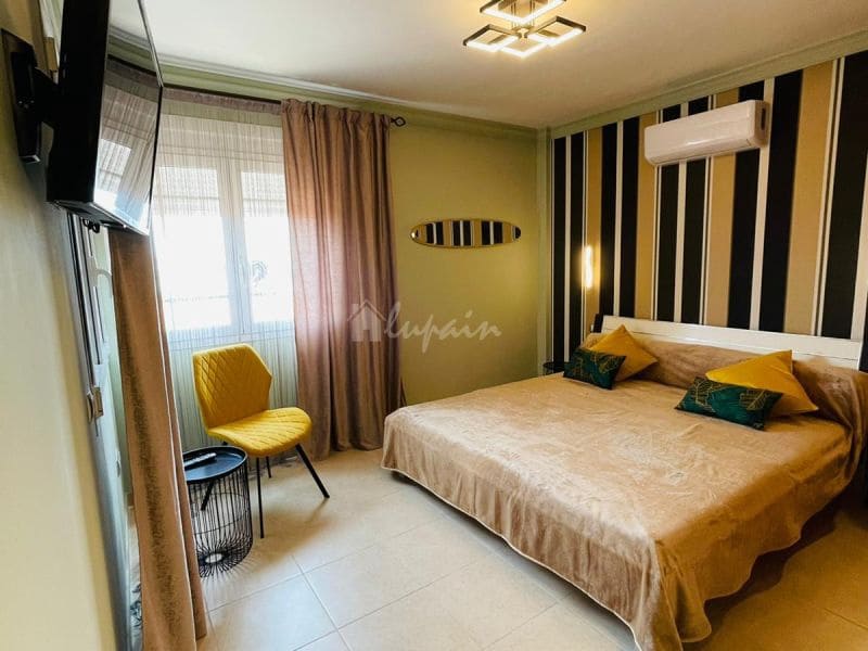 Chalet de 4 habitaciones en Los Cristianos en venta con piscina - 795.000 € (Ref: 9337126)