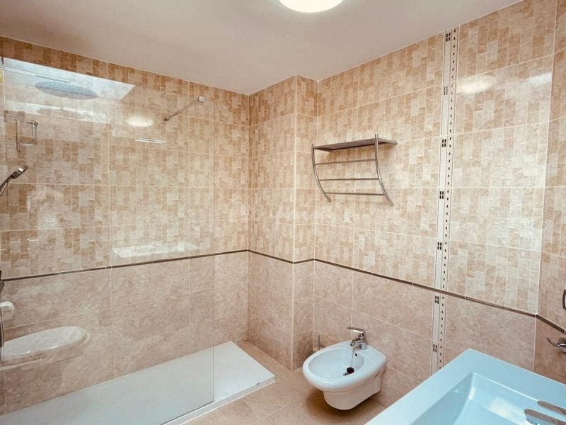 Chalet de 4 habitaciones en Los Cristianos en venta con piscina - 795.000 € (Ref: 9337126)