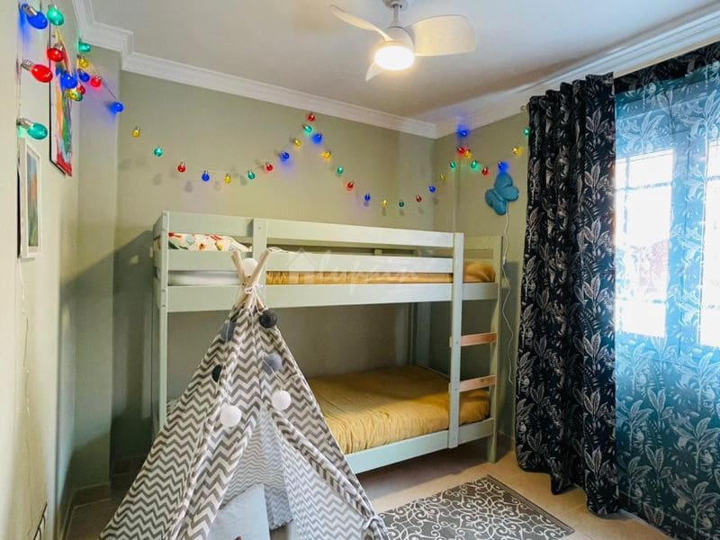 Chalet de 4 habitaciones en Los Cristianos en venta con piscina - 795.000 € (Ref: 9337126)