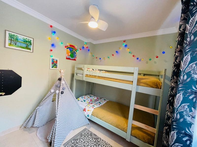 Chalet de 4 habitaciones en Los Cristianos en venta con piscina - 795.000 € (Ref: 9337126)