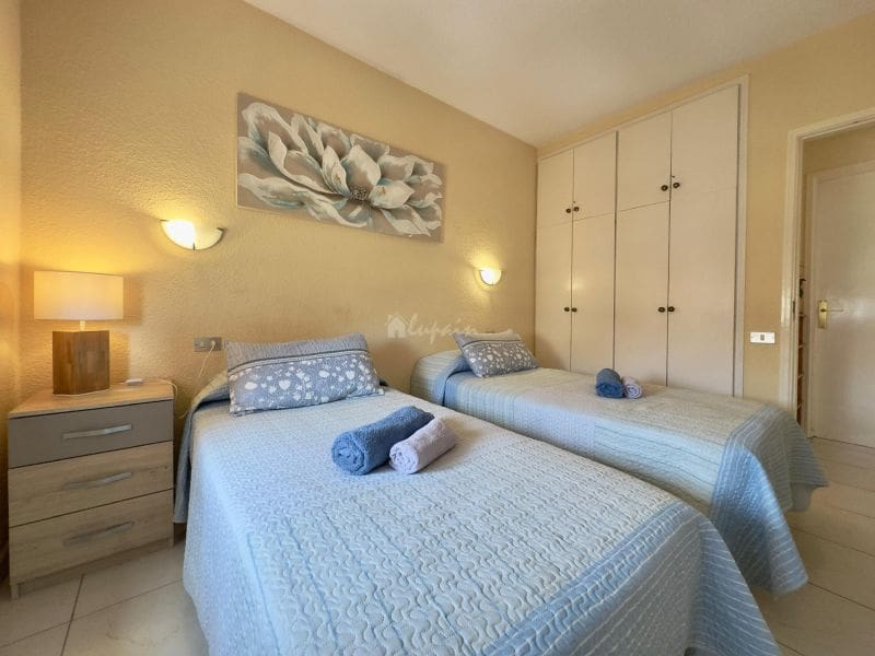 1 chambre Appartement à vendre à Los Cristianos avec piscine - 275 000 € (Ref: 9337127)