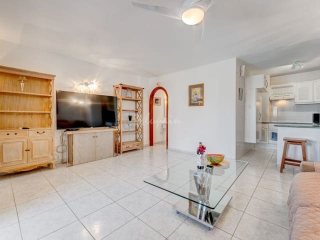 1 makuuhuone Huoneisto myytävänä paikassa Los Cristianos, Arona mukana uima-altaan - 315 000 € (Ref: 9337130)