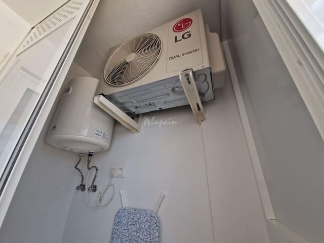 1 soverom Leilighet til salgs i Los Cristianos, Arona med svømmebasseng - € 320 000 (Ref: 9337132)