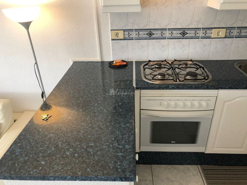 1 soverom Leilighet til salgs i Los Cristianos med svømmebasseng - € 280 000 (Ref: 9337134)