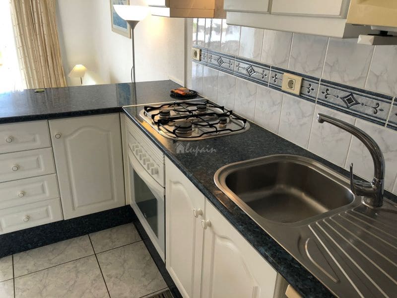 1 soverom Leilighet til salgs i Los Cristianos med svømmebasseng - € 280 000 (Ref: 9337134)