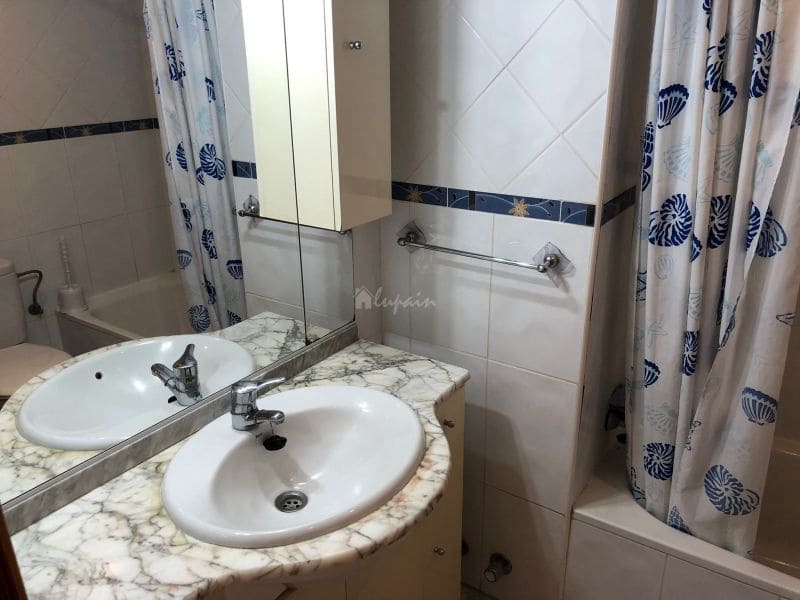 1 soverom Leilighet til salgs i Los Cristianos med svømmebasseng - € 280 000 (Ref: 9337134)