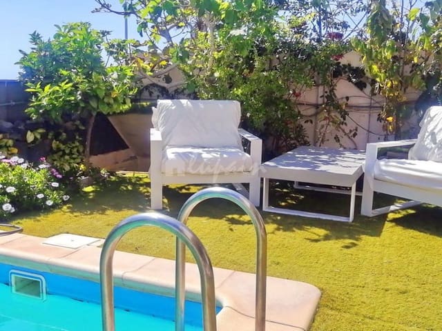 4 makuuhuone Huvila myytävänä paikassa Chayofa, Arona mukana uima-altaan - 999 500 € (Ref: 9337136)