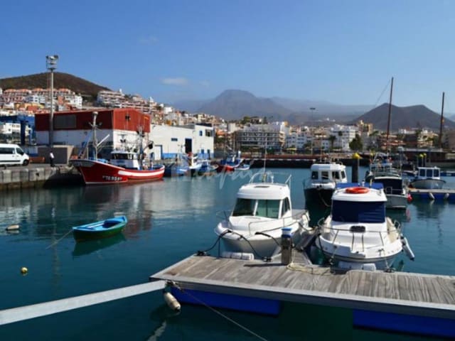 4 sovrum Villa till salu i La Caldera, Adeje med pool - 1 500 000 € (Ref: 9337138)