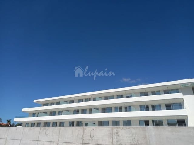 3 makuuhuone Kattohuoneisto myytävänä paikassa Playa del Duque, Adeje mukana uima-altaan - 795 000 € (Ref: 9337142)