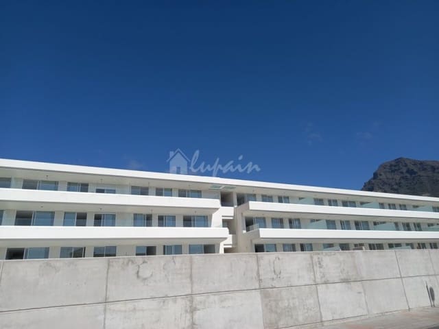 3 makuuhuone Kattohuoneisto myytävänä paikassa Playa del Duque, Adeje mukana uima-altaan - 795 000 € (Ref: 9337142)