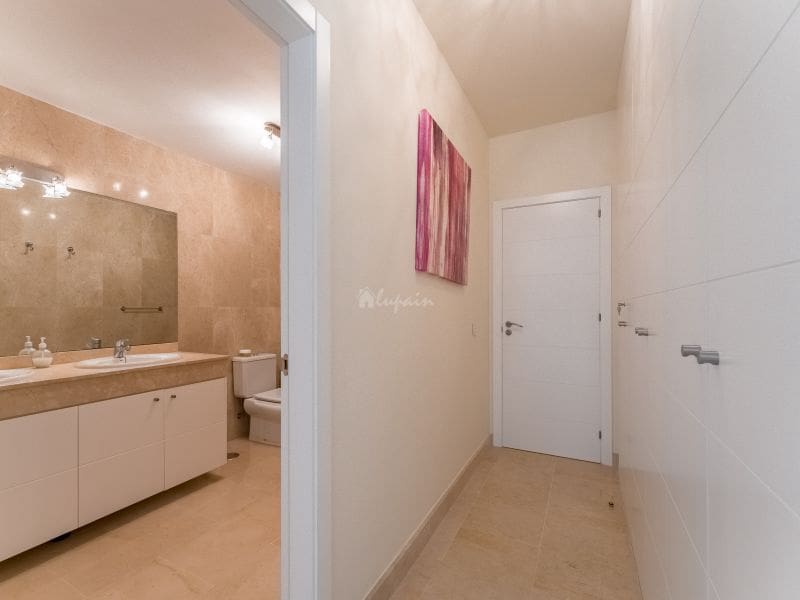 2 sovrum Lägenhet till salu i La Caleta Adeje med pool - 895 000 € (Ref: 9337143)