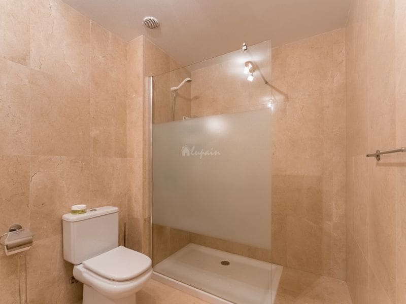 2 sovrum Lägenhet till salu i La Caleta Adeje med pool - 895 000 € (Ref: 9337143)