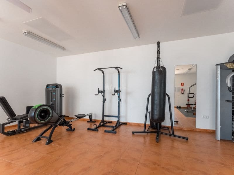 2 sovrum Lägenhet till salu i La Caleta Adeje med pool - 895 000 € (Ref: 9337143)