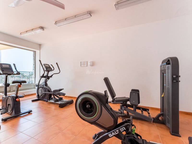 2 sovrum Lägenhet till salu i La Caleta Adeje med pool - 895 000 € (Ref: 9337143)