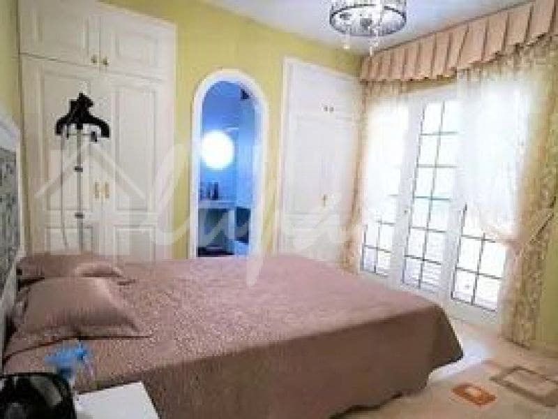 5 bedroom Villa for sale in Roque del Conde with pool - € 1,500,000 (Ref: 9337144)