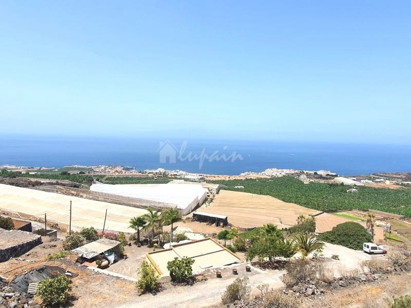 3 bedroom Villa for sale in Los Gigantes with pool - € 1,230,000 (Ref: 9337145)