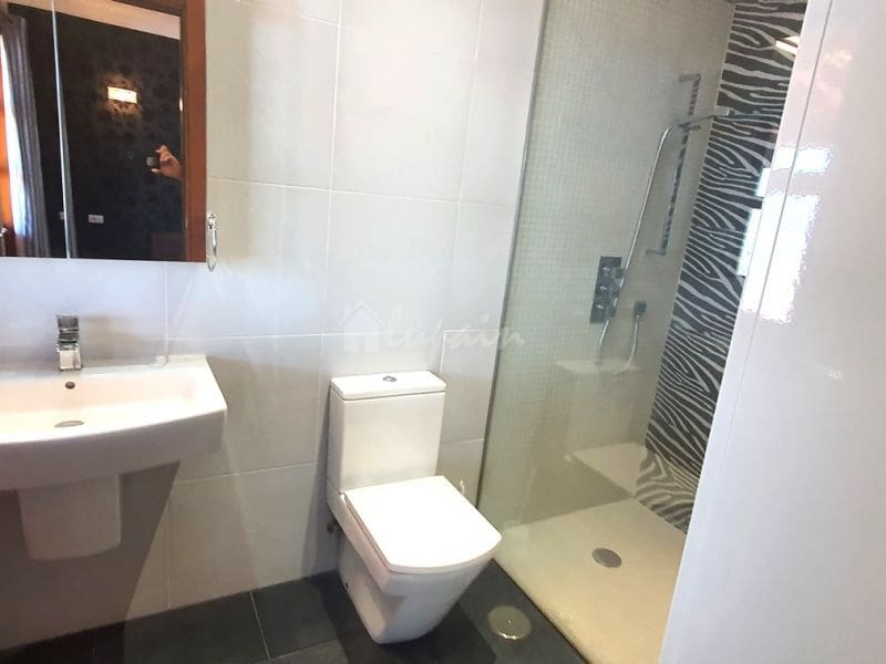 3 bedroom Villa for sale in Los Gigantes with pool - € 1,230,000 (Ref: 9337145)