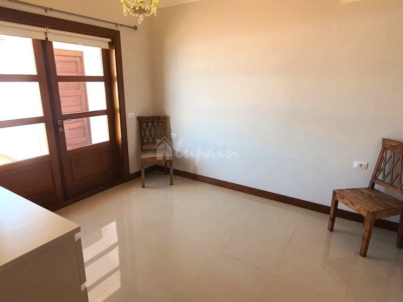 3 bedroom Villa for sale in Los Gigantes with pool - € 1,230,000 (Ref: 9337145)