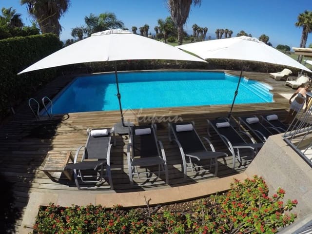 5 soveværelse Villa til salg i La Caleta Adeje, Adeje med swimmingpool - € 2.350.000 (Ref: 9337147)