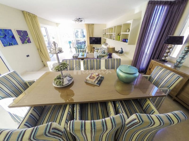 5 soveværelse Villa til salg i Costa Adeje med swimmingpool - € 2.350.000 (Ref: 9337147)