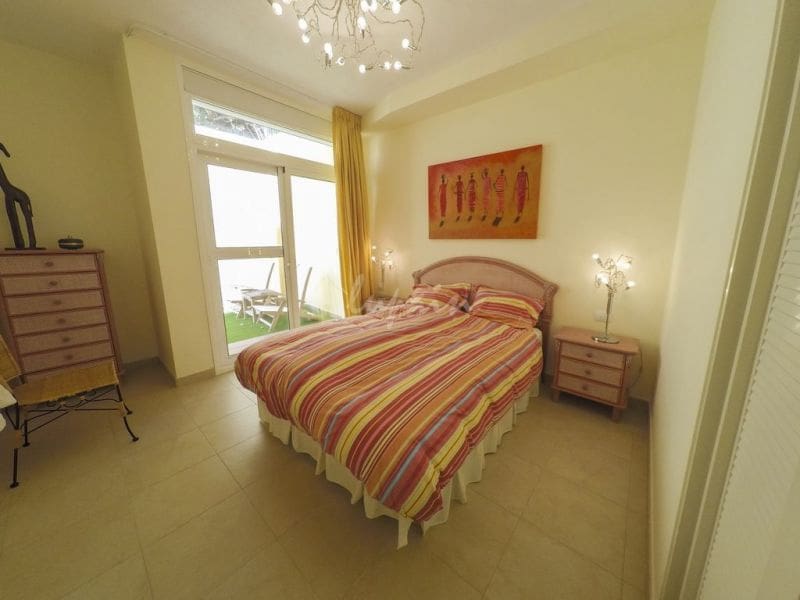 5 soveværelse Villa til salg i Costa Adeje med swimmingpool - € 2.350.000 (Ref: 9337147)