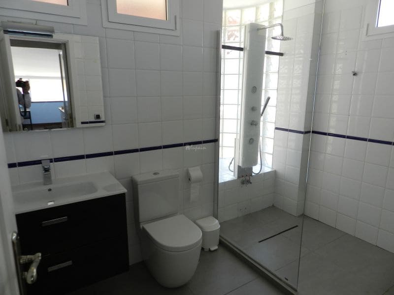 Chalet de 4 habitaciones en San Eugenio en venta con piscina - 1.000.000 € (Ref: 9337151)