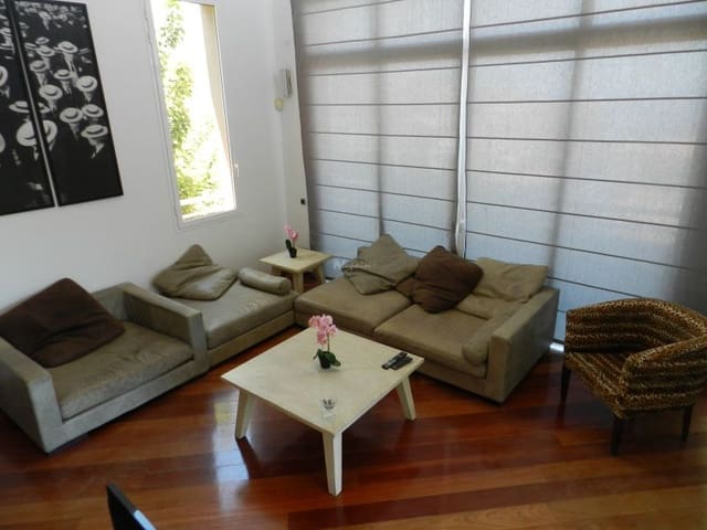 4 soverom Villa til salgs i San Eugenio, Adeje med svømmebasseng - € 1 000 000 (Ref: 9337151)