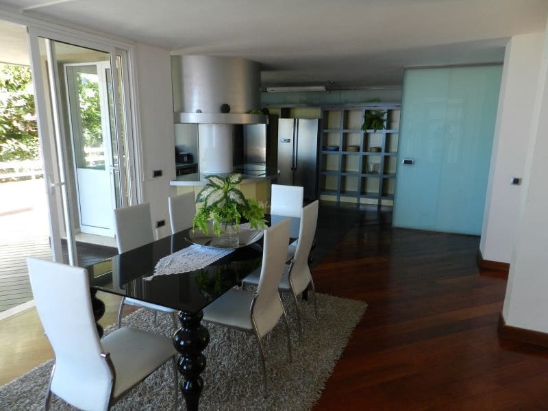 Chalet de 4 habitaciones en San Eugenio en venta con piscina - 1.000.000 € (Ref: 9337151)