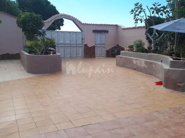 6 soverom Villa til salgs i Playa Paraiso, Adeje med svømmebasseng garasje - € 1 200 000 (Ref: 9337152)