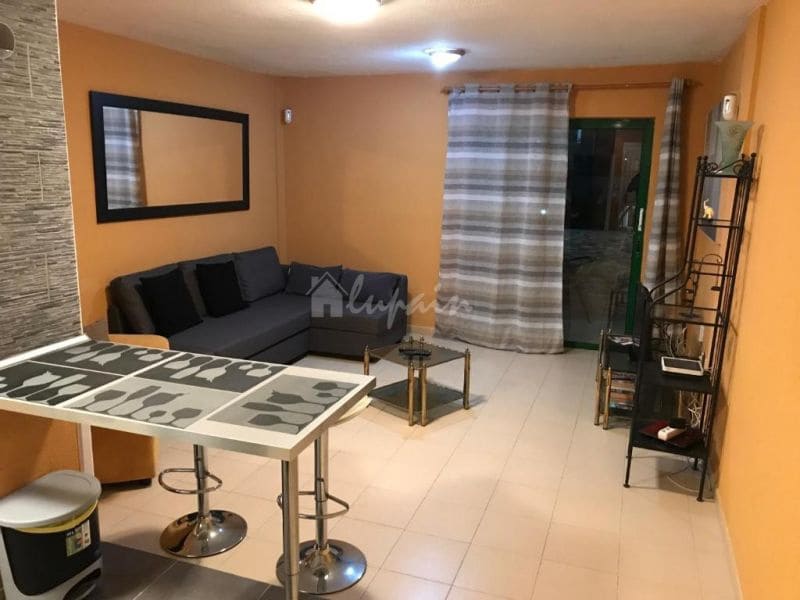1 quarto Apartamento para venda em Costa del Silencio com piscina - 169 500 € (Ref: 9337153)