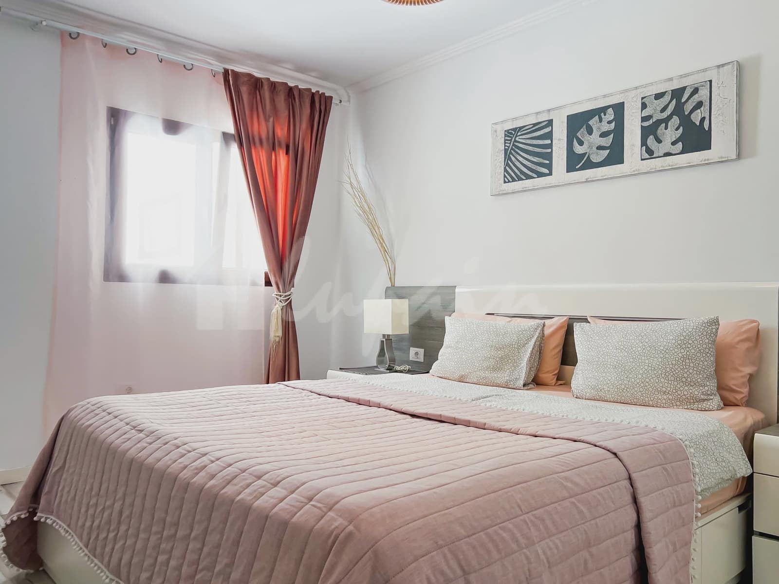 2 sovrum Lägenhet till salu i San Eugenio med pool - 490 000 € (Ref: 9341772)