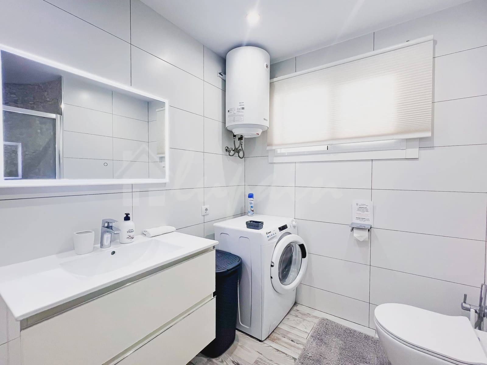 2 sovrum Lägenhet till salu i San Eugenio med pool - 490 000 € (Ref: 9341772)