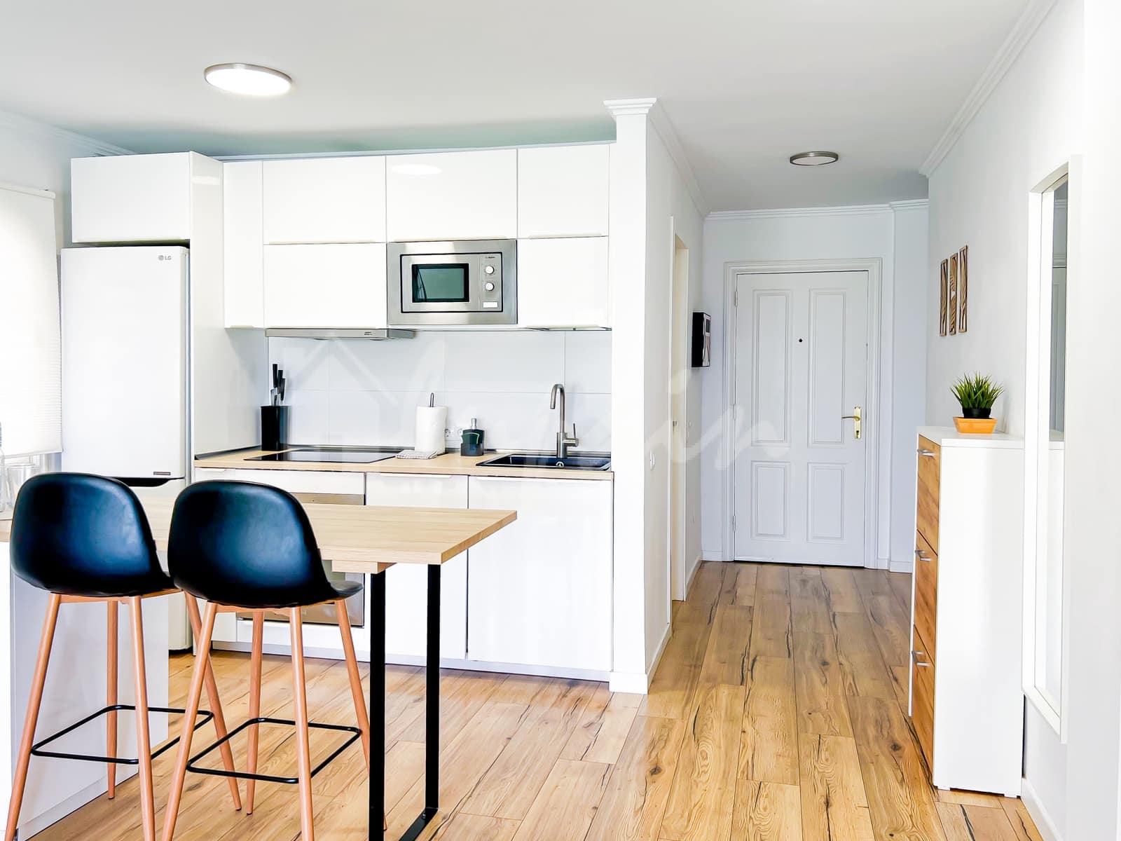 2 sovrum Lägenhet till salu i San Eugenio med pool - 490 000 € (Ref: 9341772)