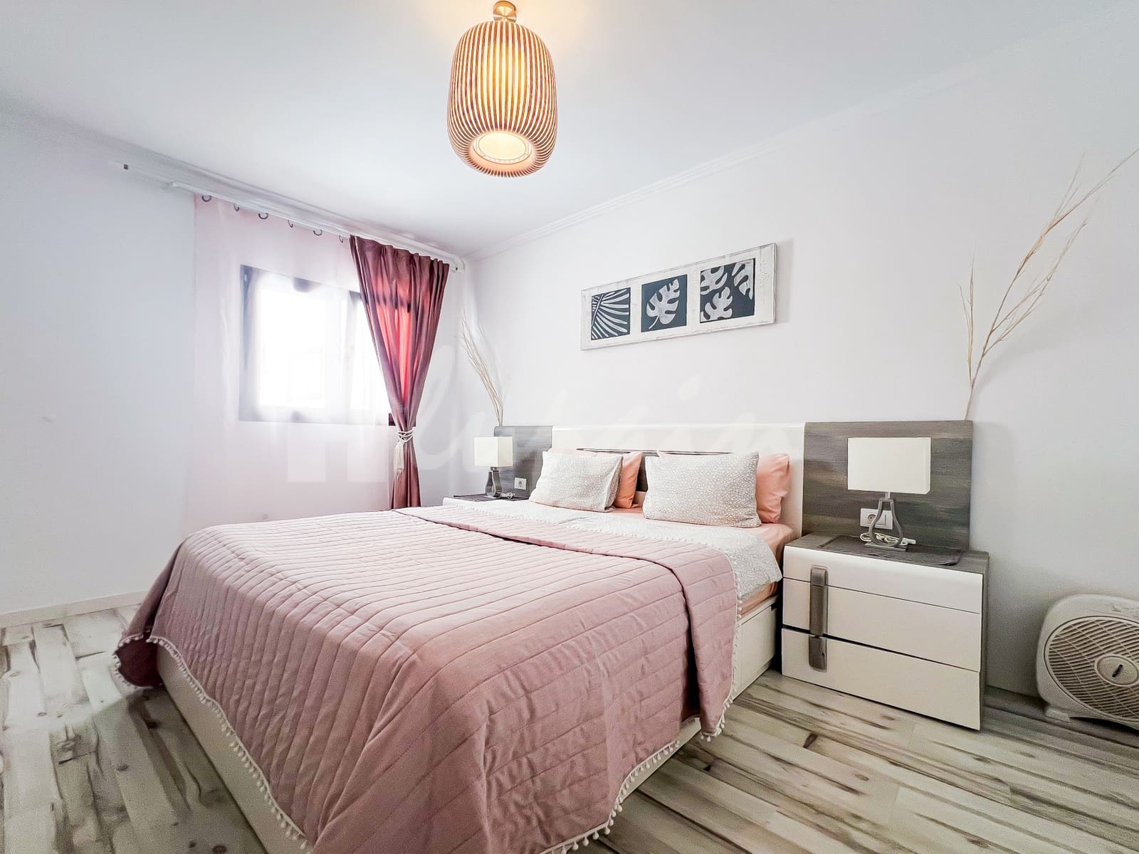 2 sovrum Lägenhet till salu i San Eugenio med pool - 490 000 € (Ref: 9341772)