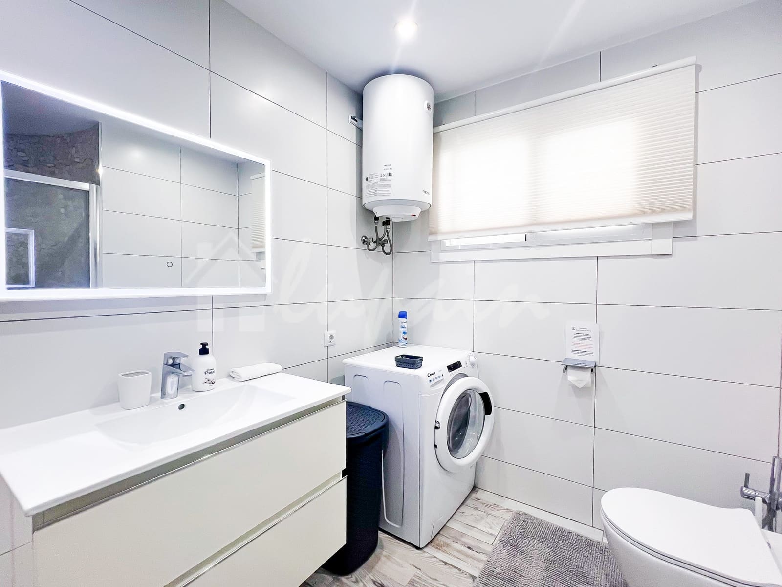 2 sovrum Lägenhet till salu i San Eugenio med pool - 490 000 € (Ref: 9341772)