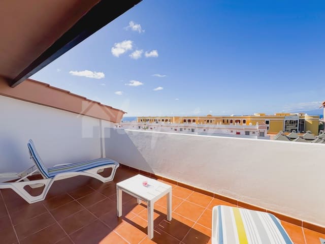 4 soveværelse Lejlighed til salg i Playa del Duque, Adeje med swimmingpool - € 445.000 (Ref: 9341773)