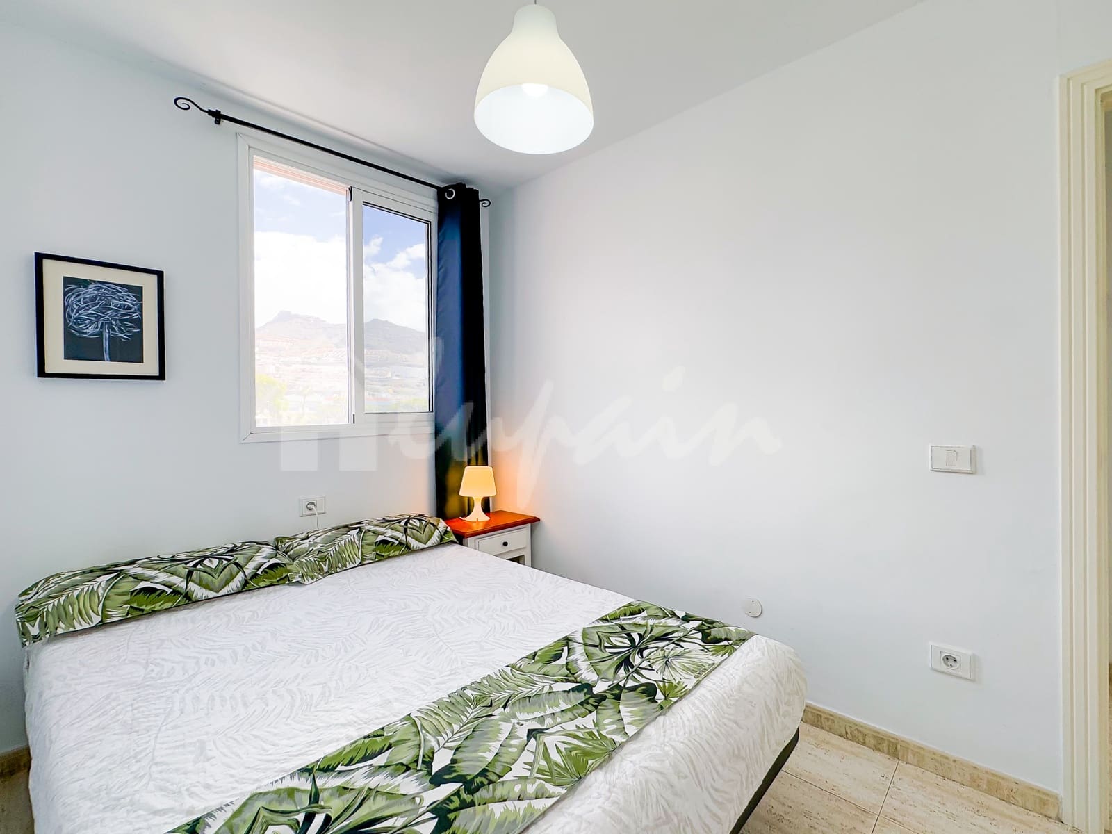 4 sypialnia Apartament na sprzedaż w Playa del Duque z basenem - 445 000 € (Ref: 9341773)