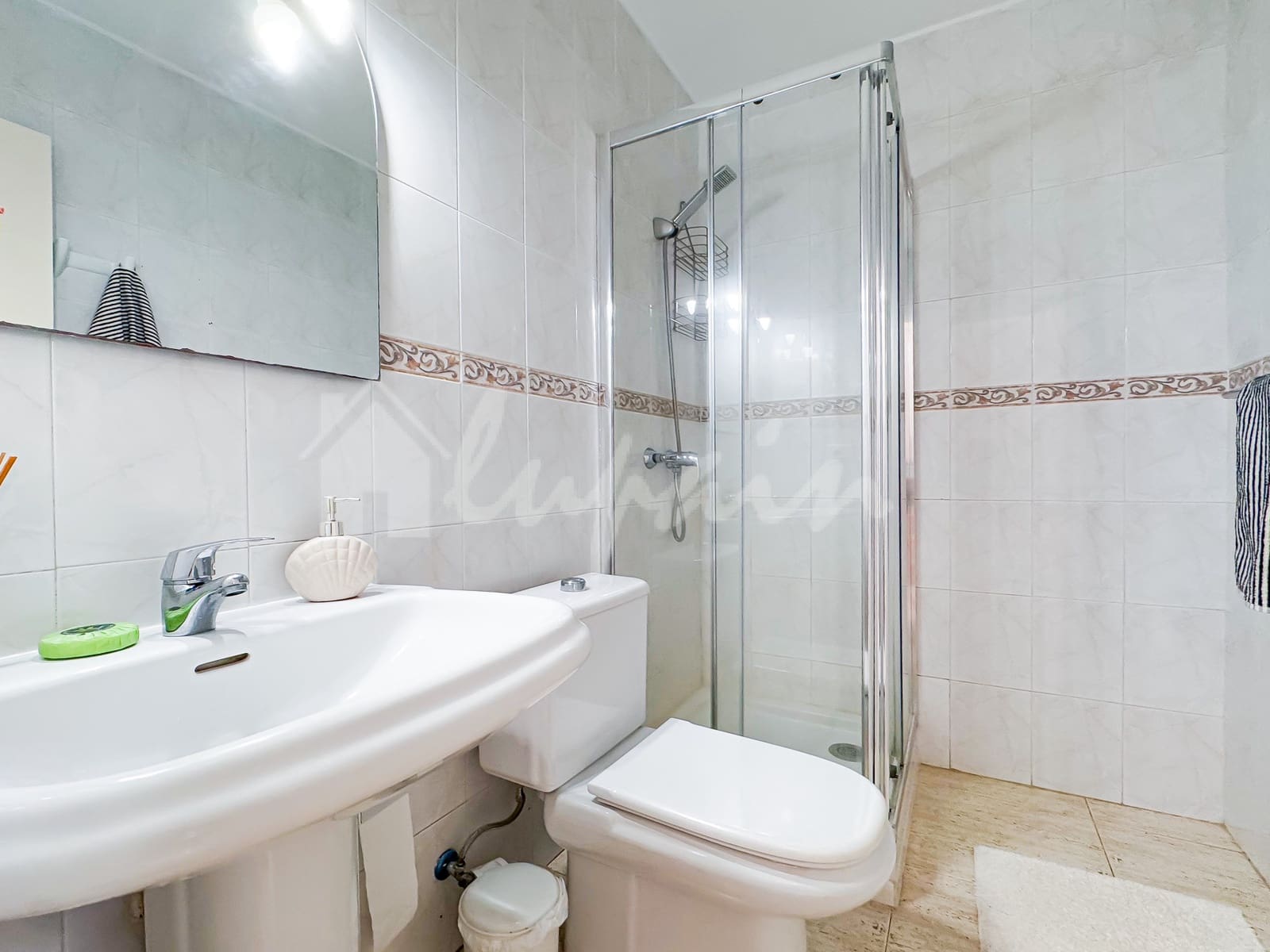 4 sypialnia Apartament na sprzedaż w Playa del Duque z basenem - 445 000 € (Ref: 9341773)