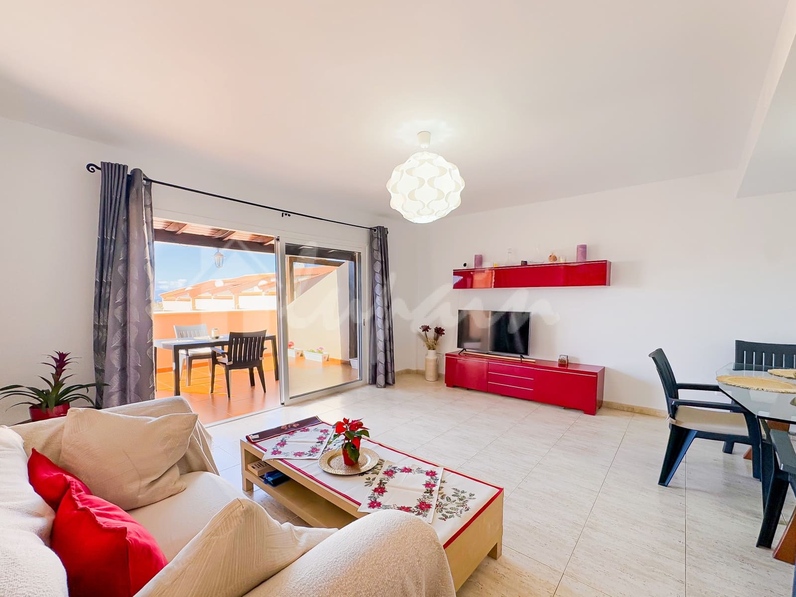 4 sypialnia Apartament na sprzedaż w Playa del Duque z basenem - 445 000 € (Ref: 9341773)