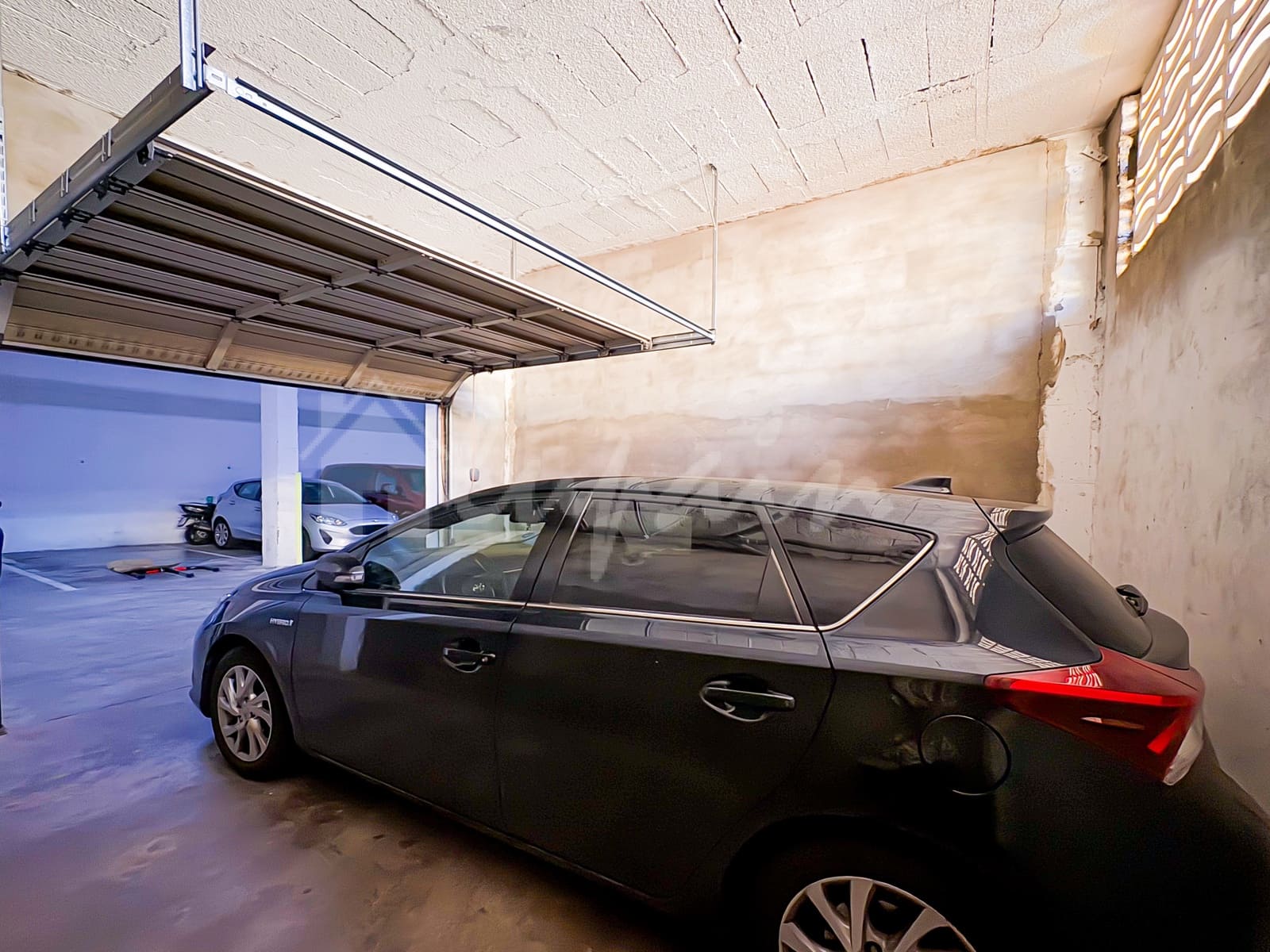 4 sypialnia Apartament na sprzedaż w Playa del Duque z basenem - 445 000 € (Ref: 9341773)