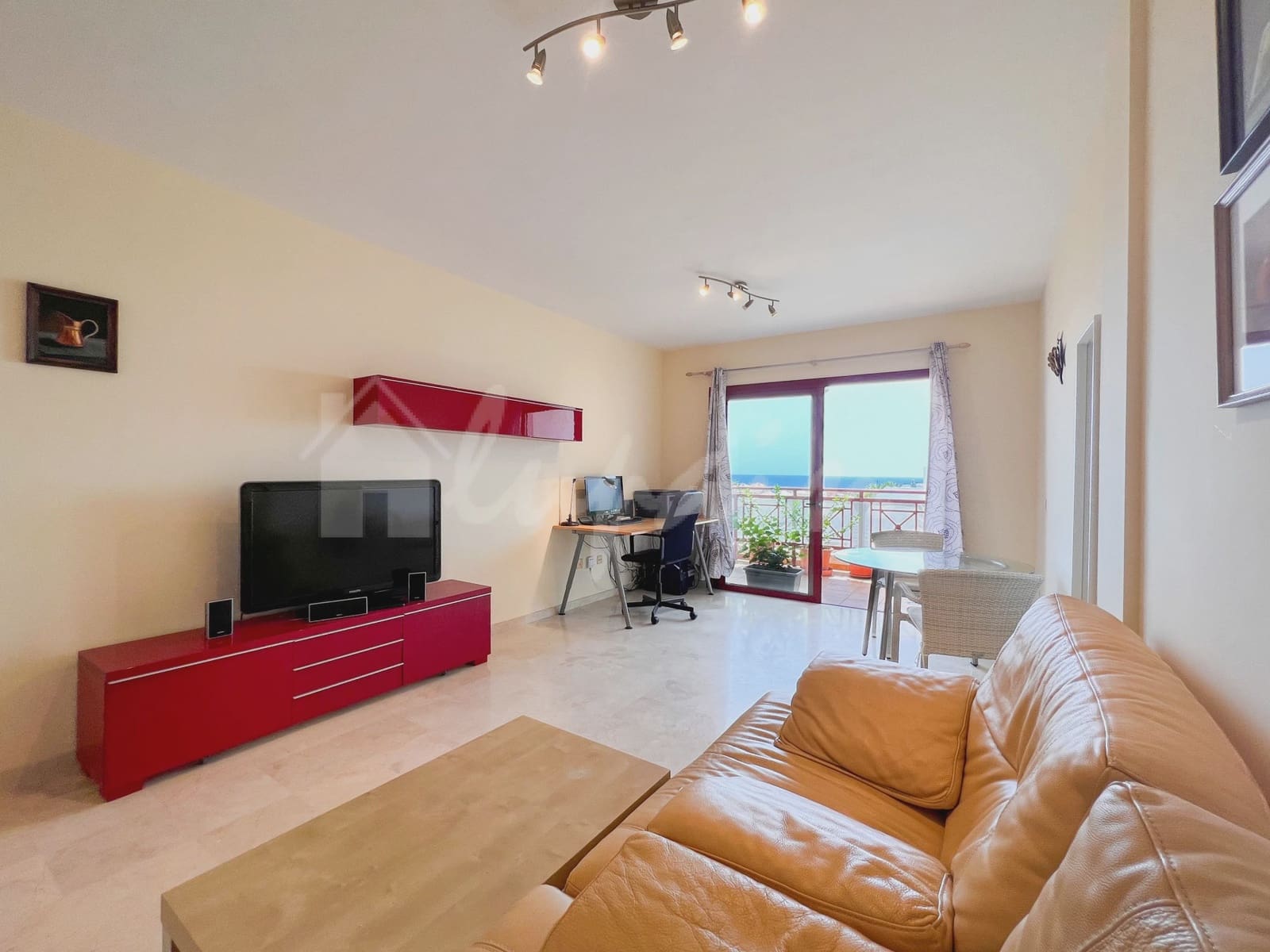 2 makuuhuone Kattohuoneisto myytävänä paikassa Palm-Mar mukana uima-altaan - 459 000 € (Ref: 9341774)